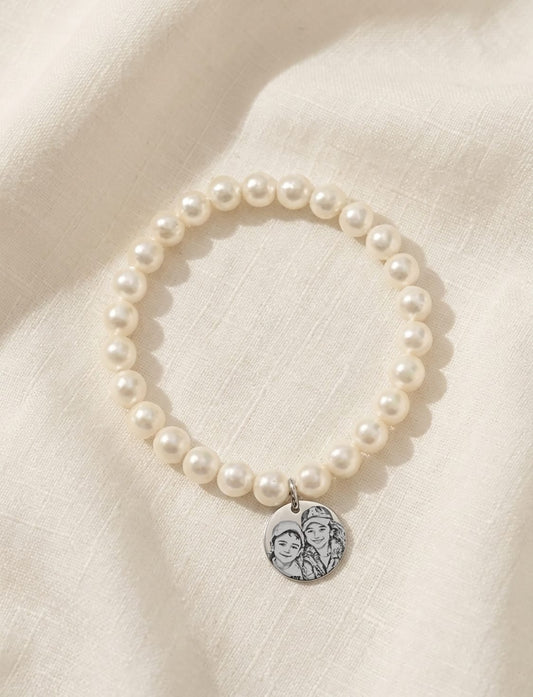 Luna Pearl Bracelet